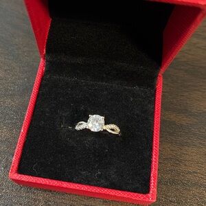 One Carat Moissanite Diamond Ring Size 7